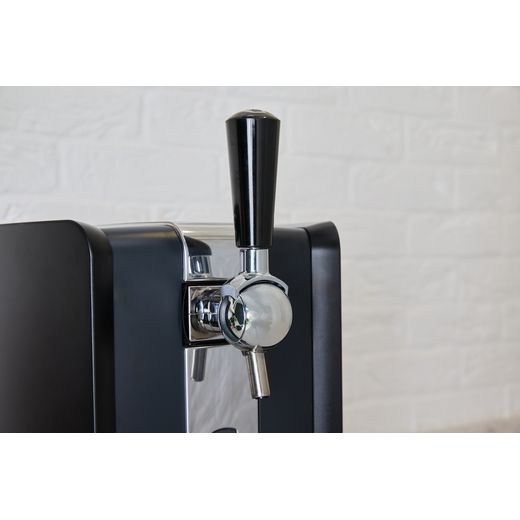 PerfectDraft Draft Beer Dispenser - lifestyle - close up of tap